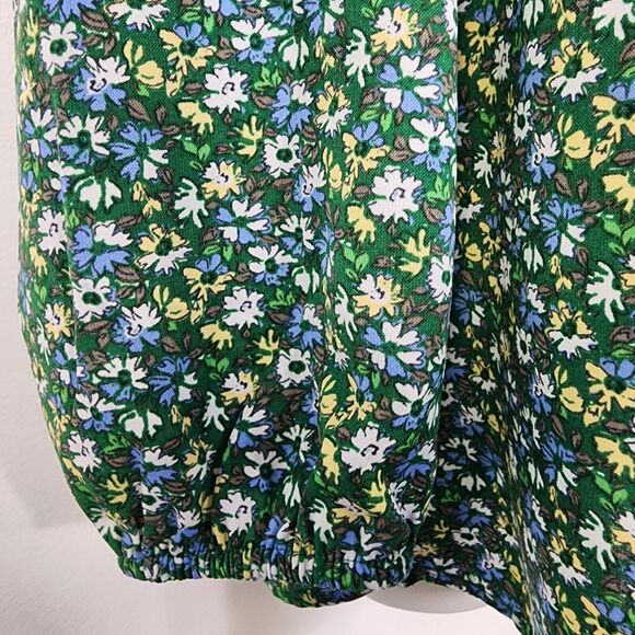 Pleione Women's Top Small Green Floral Smocked Keyhole Neck 3/4 Sleeve Blouse - Picture 7 of 10